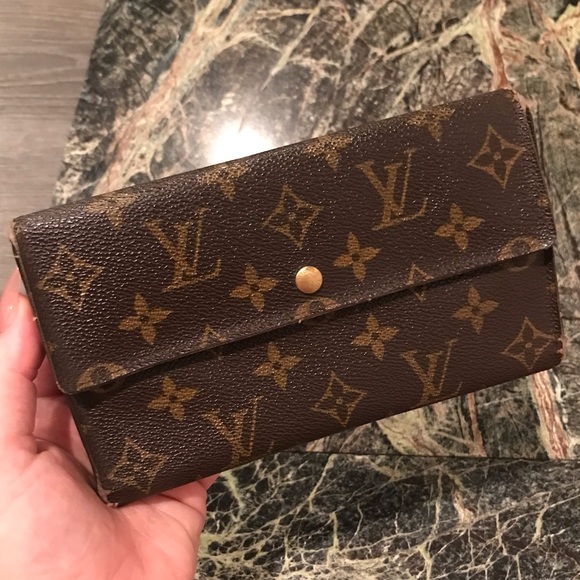 Louis Vuitton Handbags - TRADED Louis Vuitton wallet
